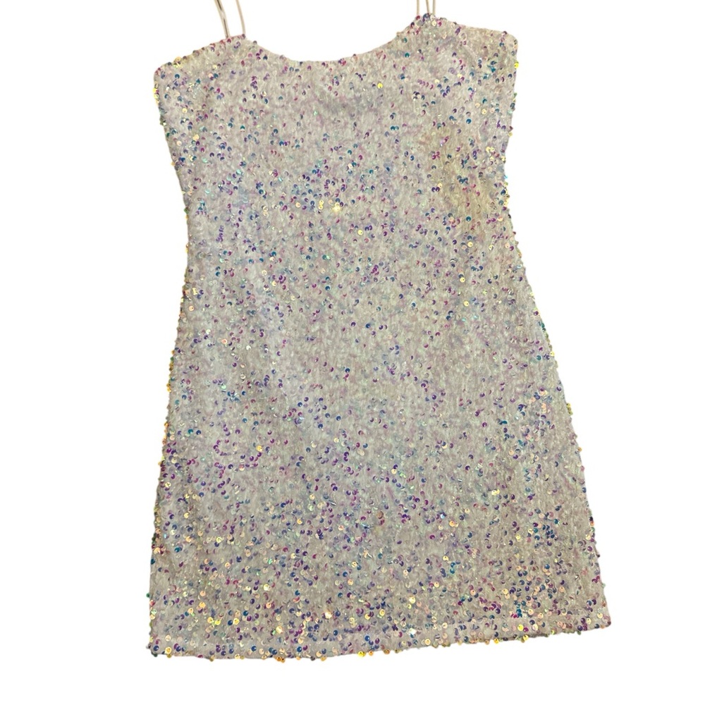 Elegant Sequin Embellished Prom Dress